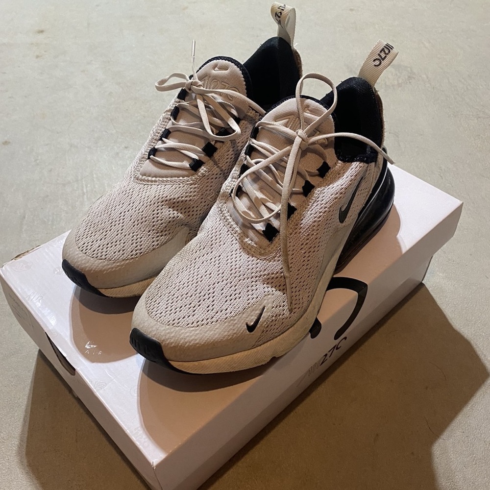 Nike Air Max 270's